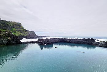 A semi-natural lava pool in Seixal
