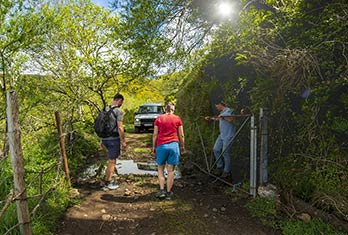 Closing the gate at Trompica off-road