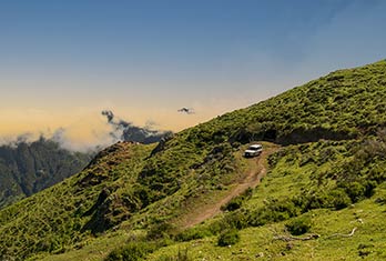 Trompica off-road at dusk