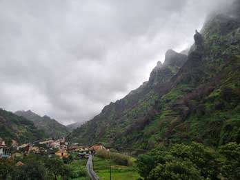 9 - 13 Northwest Sightseeing