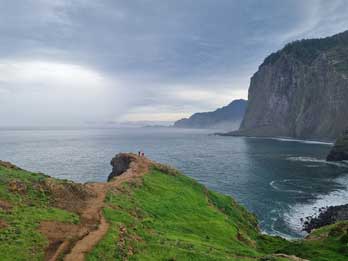 6 - 17 Northeast Sightseeing