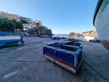 3 - 9 Central Picturesque Peaks