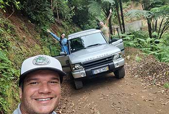 11 - 12 Jurassic Park